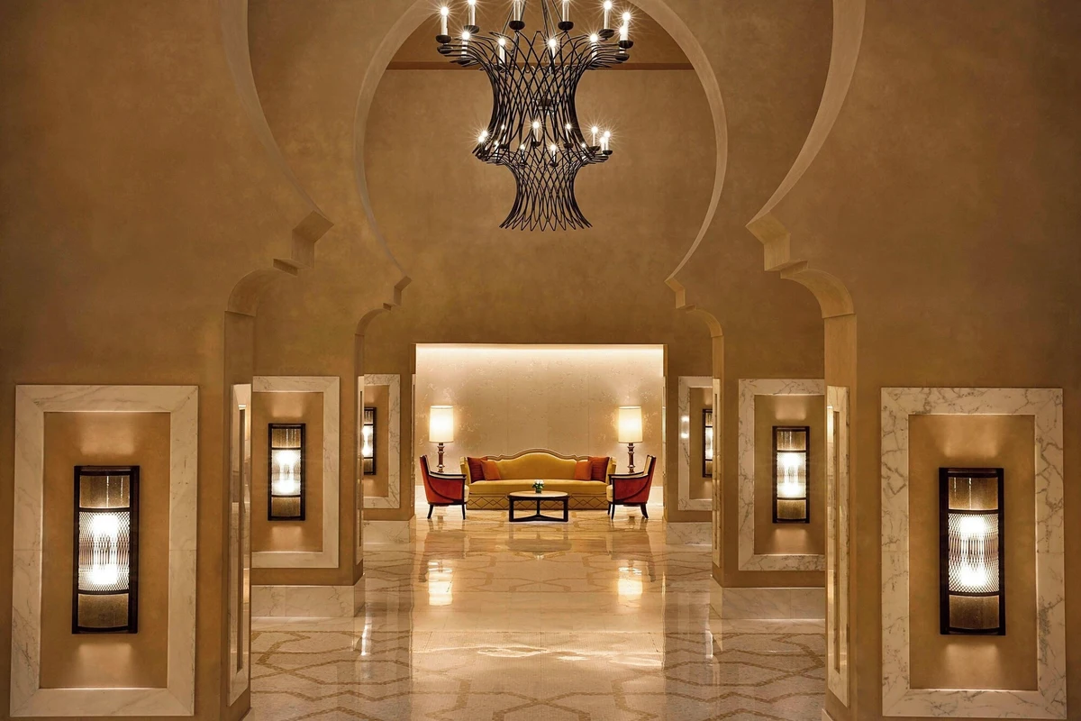 Jabal Omar Marriott hotel lobby