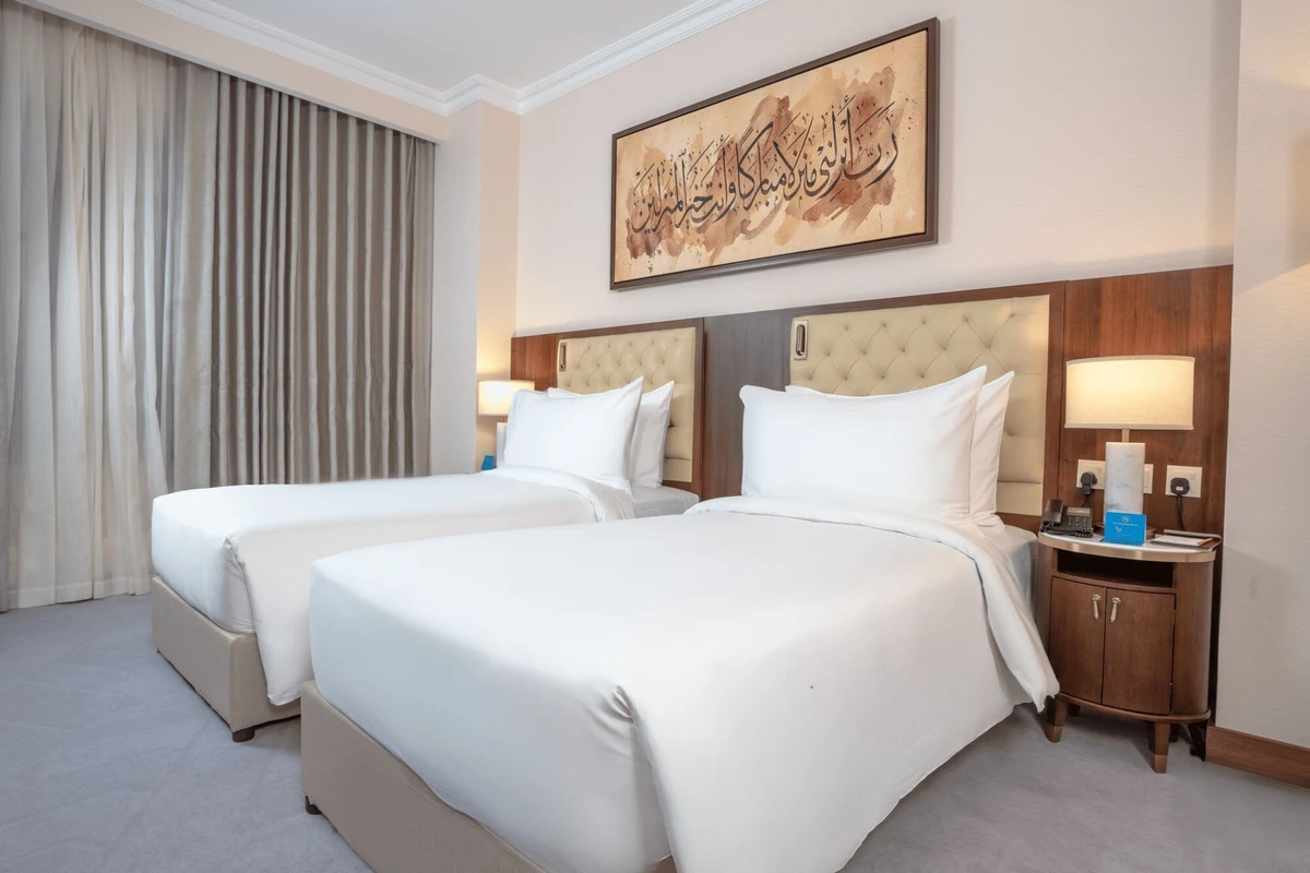 Worth Tharawat hotel guest room