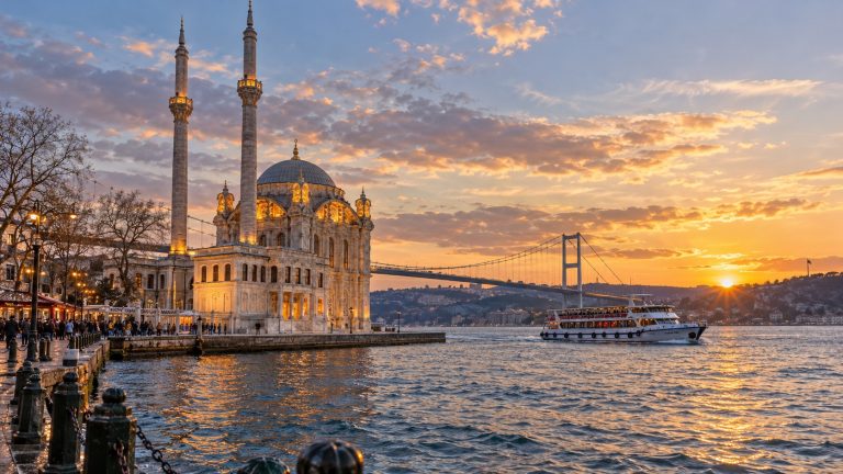 Istanbul Escape: Historic Sights & the Bosphorus